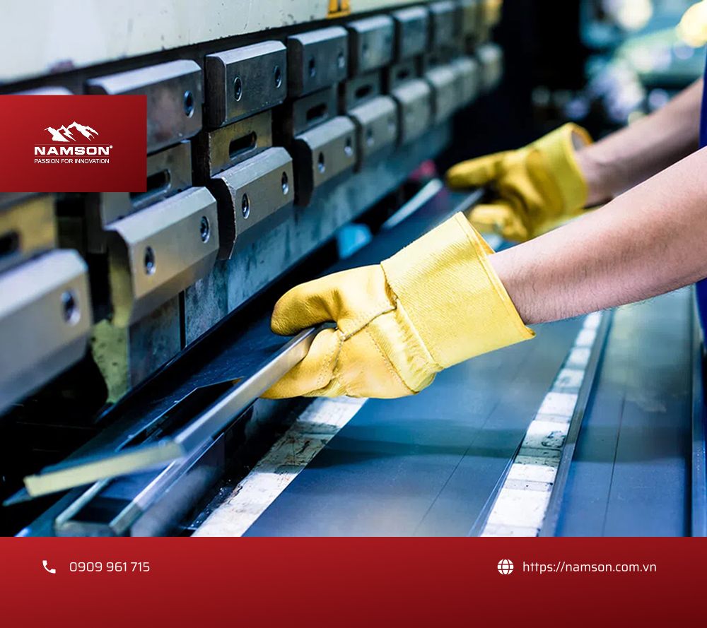 Máy laser YAG tại Nam Sơn sử dụng công nghệ phát xung với tia laser tập trung mạnh mẽ 